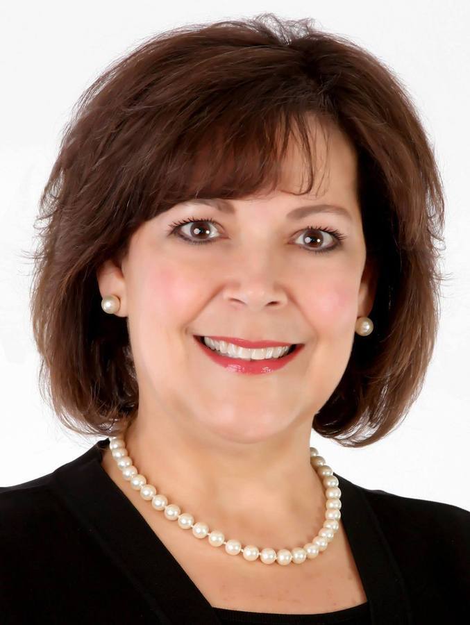 Sallie Davidson CRP  Agent Photo